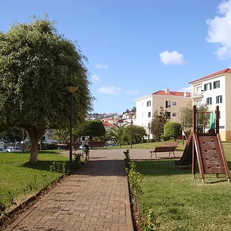 Excelente T3 Duplex * Funchal (Madeira)